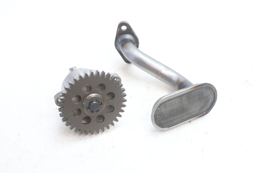 photo de POMPE A HUILE SUZUKI GSR 600 (2005 - 2012) - Vue principale
