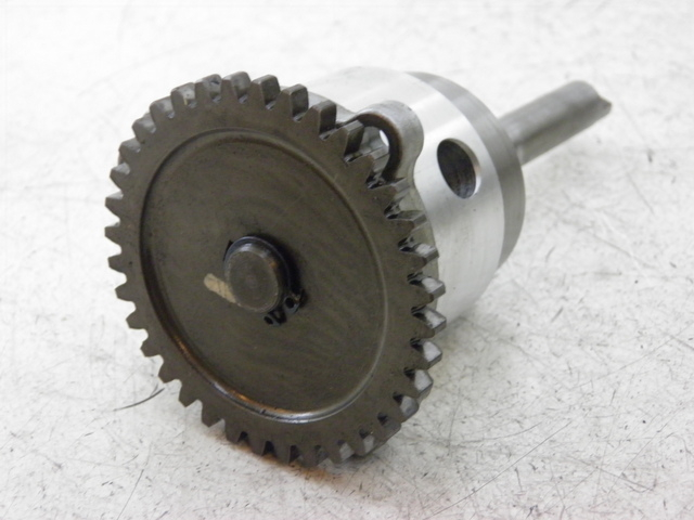 photo de POMPE A HUILE KAWASAKI ZZR 600 (1995 - 2004)