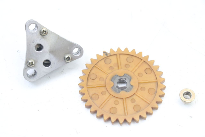 photo de POMPE A HUILE PEUGEOT KISBEE 4T 50 (2018 - 2022) - Zoom état d’usage