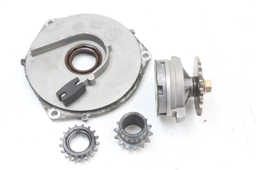 photo de POMPE A HUILE PIAGGIO FLY 4T 50 (2004 - 2010)