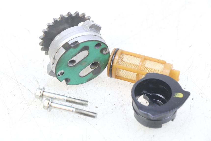photo de POMPE A HUILE PIAGGIO VESPA GTS IGET ABS 125 (2017 - 2023)