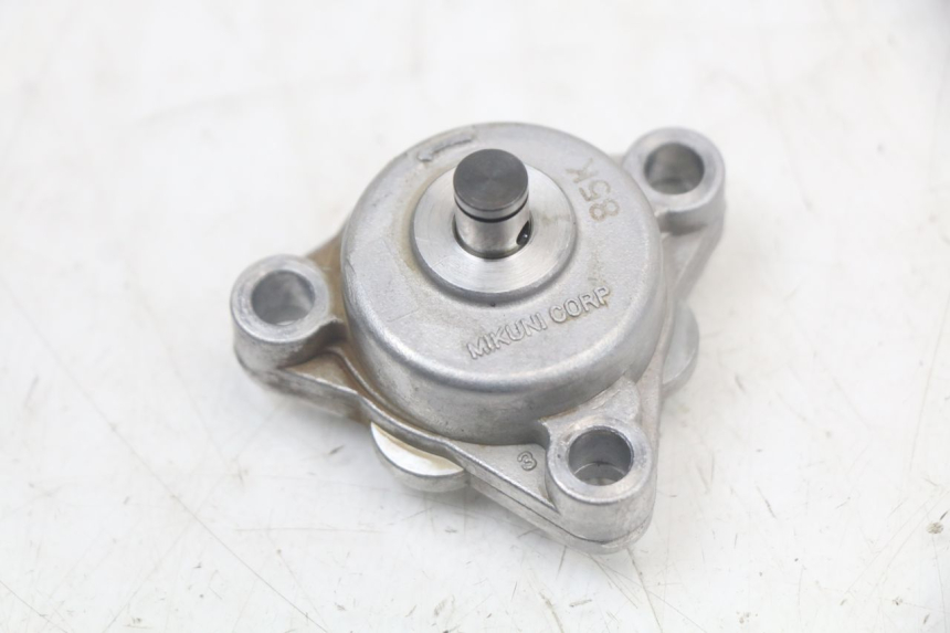 photo de POMPE A HUILE PEUGEOT SATELIS 125 (2006 - 2009) - Gros plan technique