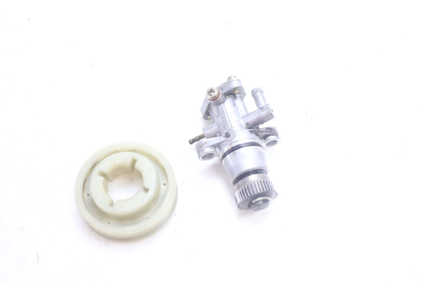 photo de POMPE A HUILE YAMAHA SLIDER 50 (1999 - 2004) - Vue principale