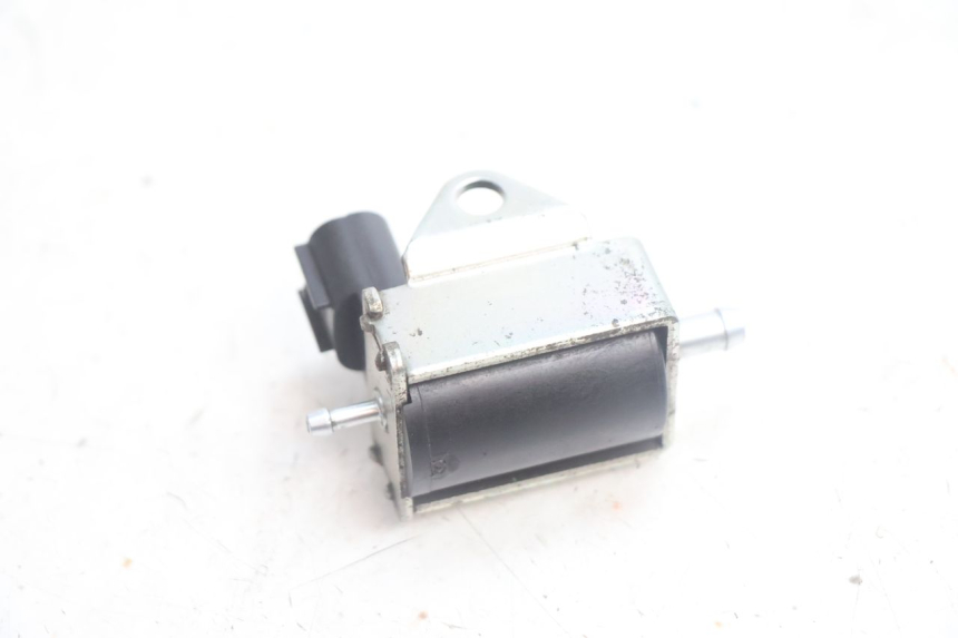 photo de POMPE A HUILE PEUGEOT STREETZONE NAKED 2T 50 (2014 - 2018) - Autre angle de vue