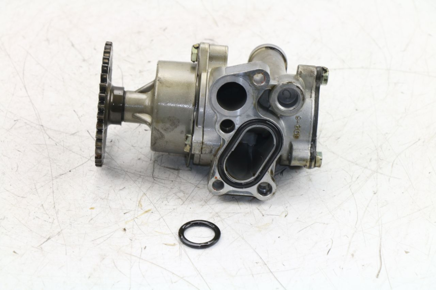 photo de POMPE A HUILE SUZUKI GSF N BANDIT 650 (2005 - 2006)