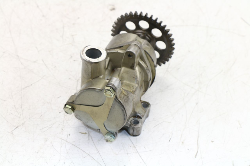 photo de POMPE A HUILE SUZUKI GSF N BANDIT 650 (2005 - 2006)