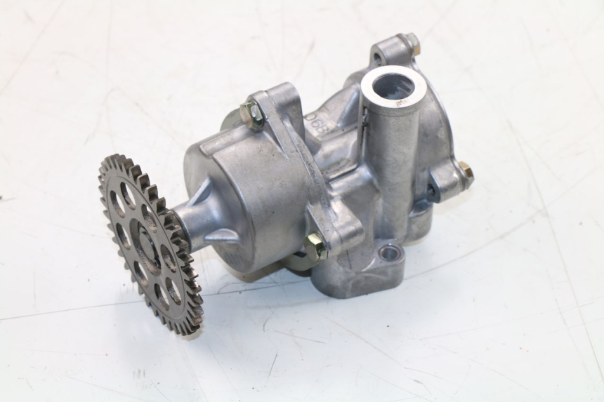 photo de POMPE A HUILE SUZUKI GSX  INAZUMA 750 (1998 - 2003)