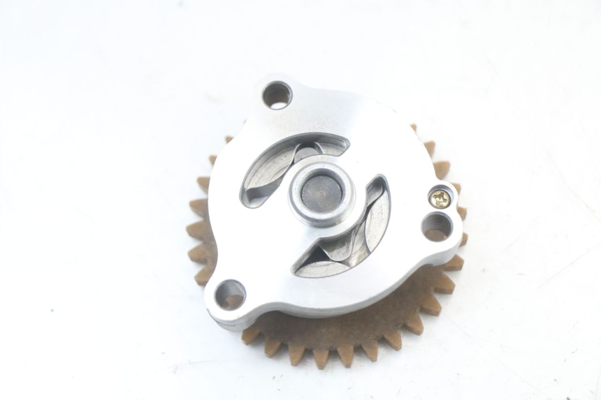 photo de POMPE A HUILE SUZUKI VL INTRUDER 125 (2004 - 2007)