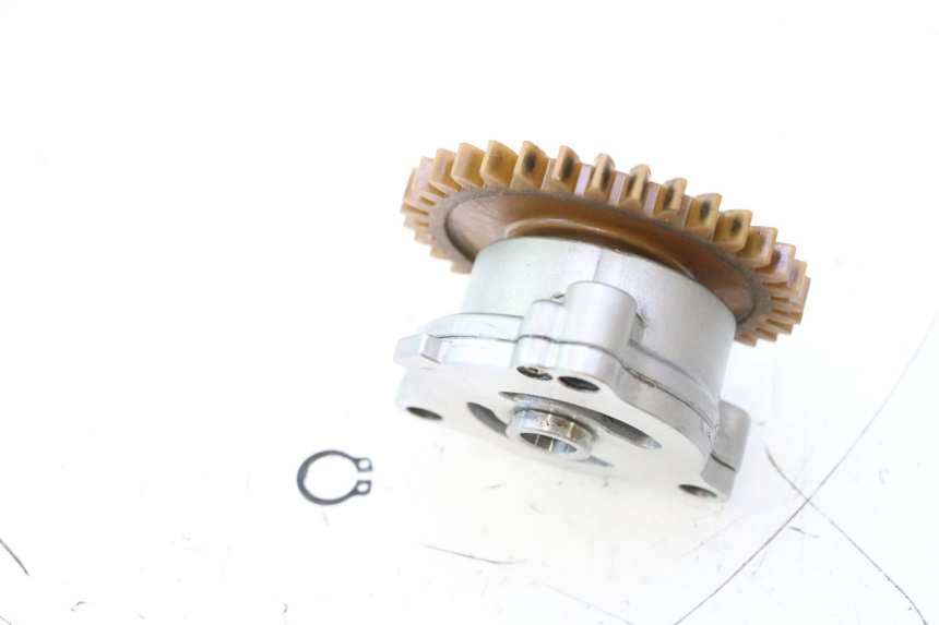 photo de POMPE A HUILE SUZUKI SV S 650 (2003 - 2009) - Zoom état d’usage