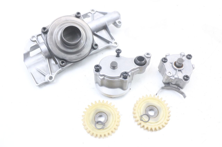 photo de POMPE A HUILE YAMAHA TDM ABS 900 (2002 - 2014)