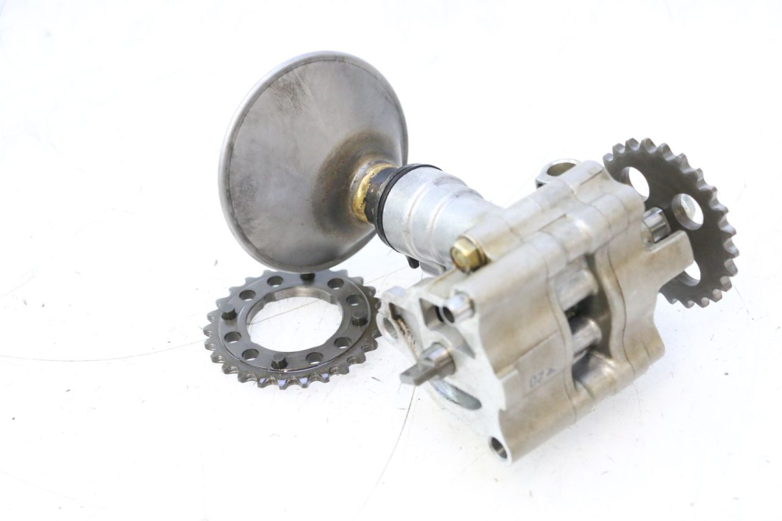 photo de POMPE A HUILE HONDA VFR FI RC46 800 (1998 - 2001) - Points de fixation
