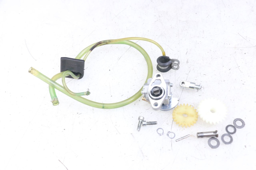 photo de POMPE A HUILE FANTIC XM PERFORMANCE 2T 50 (2021 - 2022)