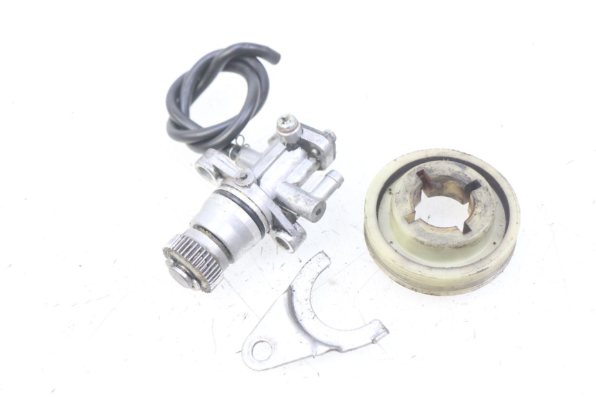 photo de POMPE A HUILE YAMAHA SLIDER NAKED 50 (2004 - 2018)