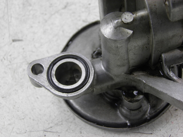 photo de POMPE A HUILE YAMAHA XJ F 900 (1983 - 1994)