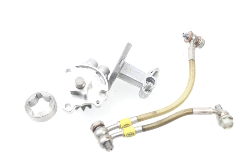 photo de POMPE A HUILE YAMAHA YZ-F YZF 250 (2010 - 2013)