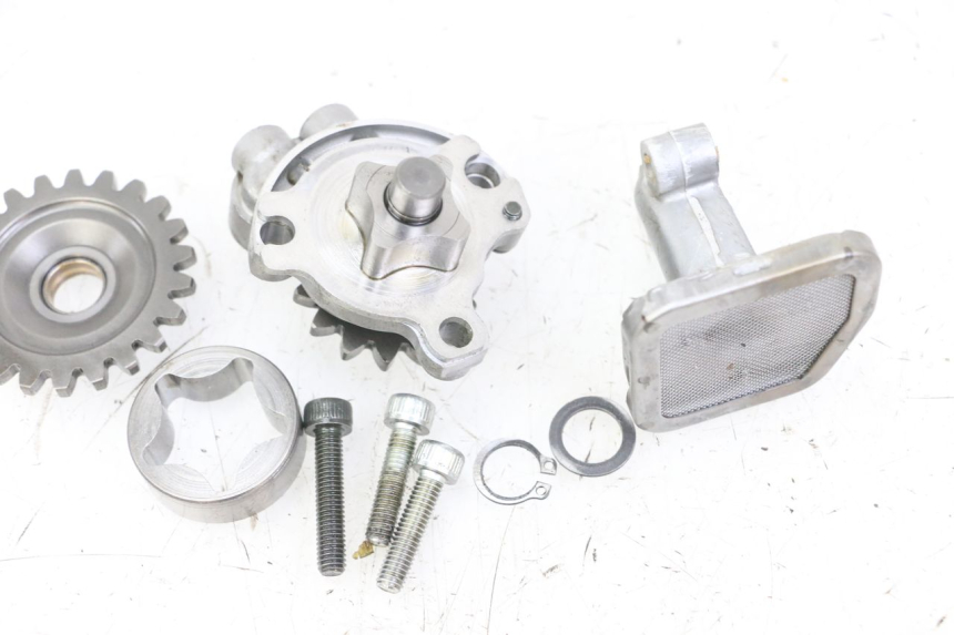 photo de POMPE A HUILE YAMAHA YZ-F YZF 250 (2007 - 2013)