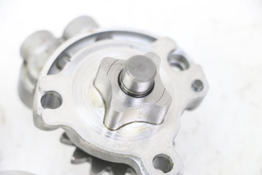 photo de POMPE A HUILE YAMAHA YZ-F YZF 250 (2007 - 2013)