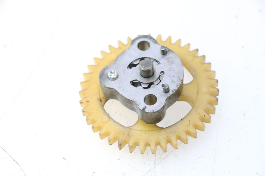 photo de POMPE A HUILE YAMAHA YP MAJESTY 125 (2007 - 2010) - Zoom état d’usage