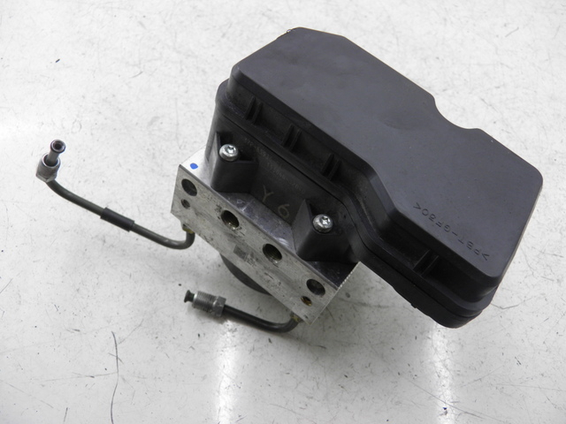 photo de POMPE ABS YAMAHA X-MAX XMAX 125 (2010 - 2014)