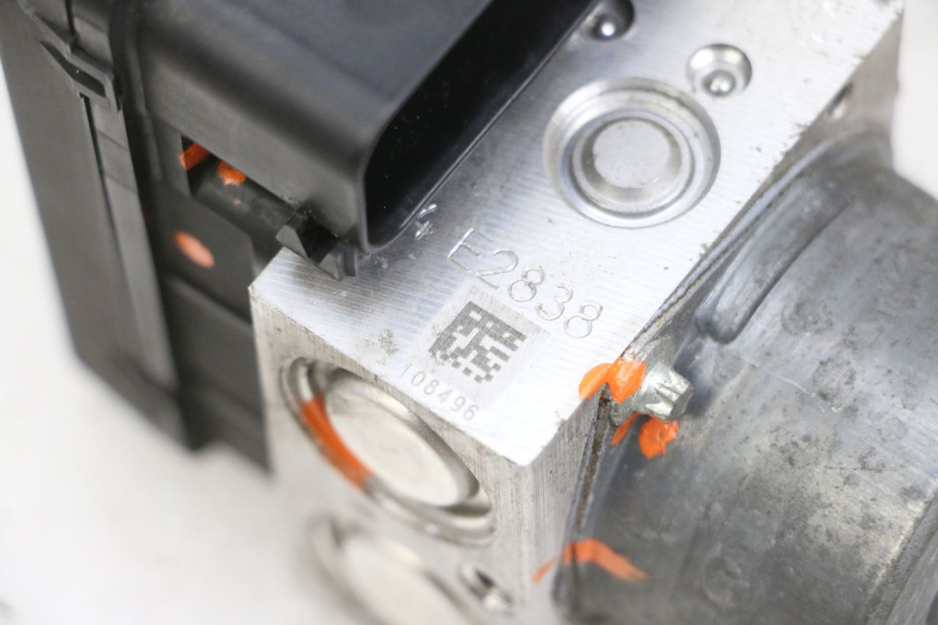 photo de POMPE ABS  SUZUKI BURGMAN 650 (2013 - 2020)