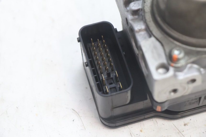photo de POMPE ABS  SUZUKI BURGMAN EXECUTIVE ABS 650 (2006 - 2012) - Zoom état d’usage