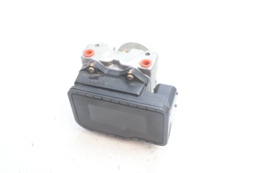 photo de POMPE ABS  SUZUKI BURGMAN EXECUTIVE ABS 650 (2006 - 2012) - Vue d’ensemble