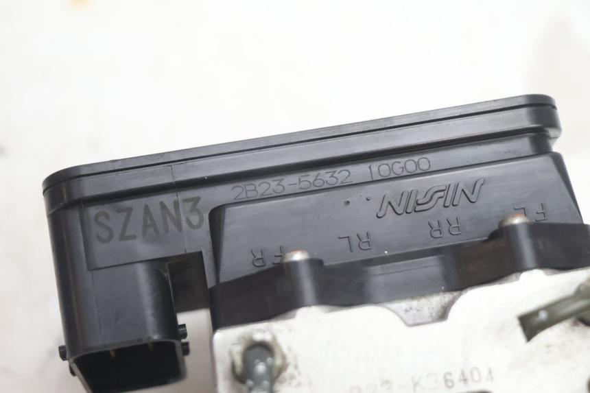 photo de POMPE ABS  SUZUKI BURGMAN EXECUTIVE ABS 650 (2006 - 2012) - Gros plan technique