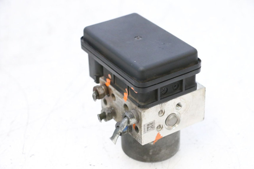 photo de POMPE ABS KAWASAKI ER-6 ER6 F ABS 650 (2012 - 2016) - Vue produit