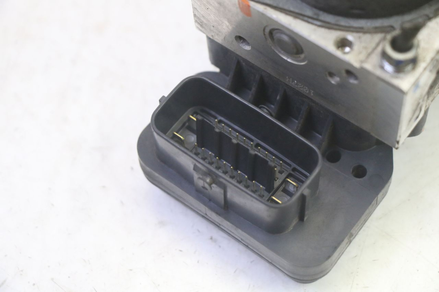 photo de POMPE ABS YAMAHA FJR ABS 1300 (2006 - 2012) - Détail de la pièce