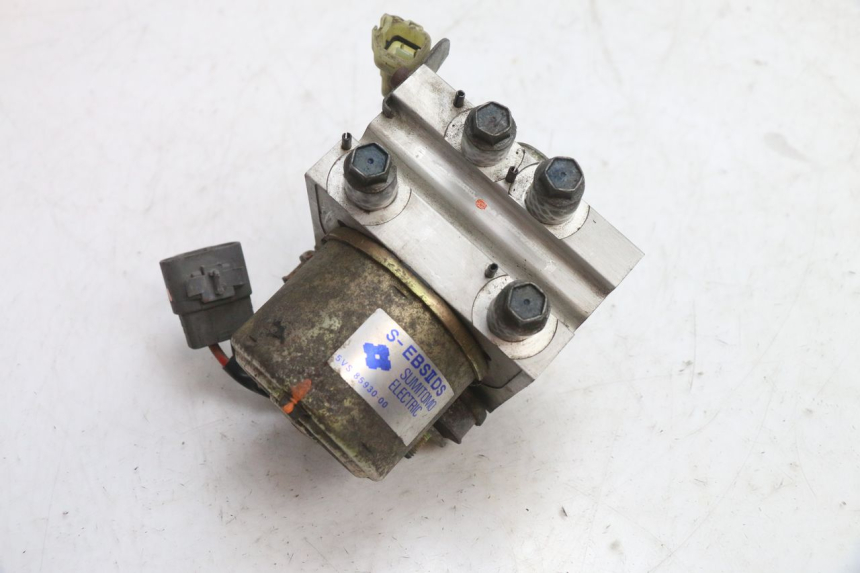 photo de POMPE ABS  YAMAHA FJR 1300 (2001 - 2005) - Vue principale