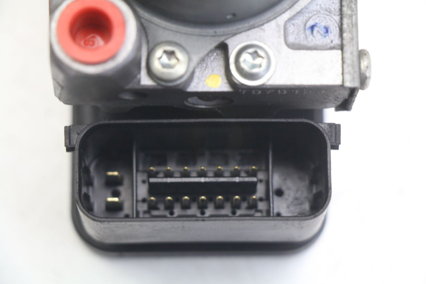 photo de POMPE ABS HONDA FORZA 125 (2015 - 2016)