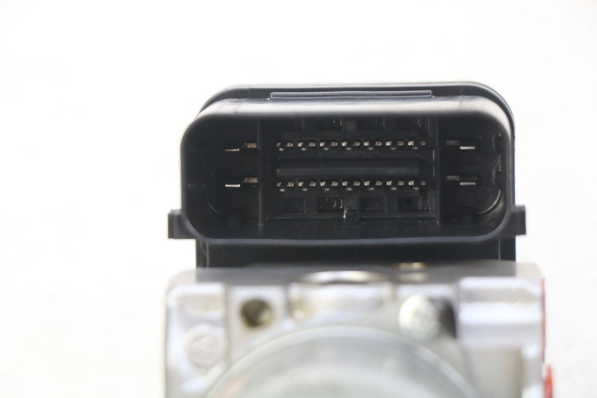 photo de POMPE ABS HONDA CB R 1000 (2018 - 2023)