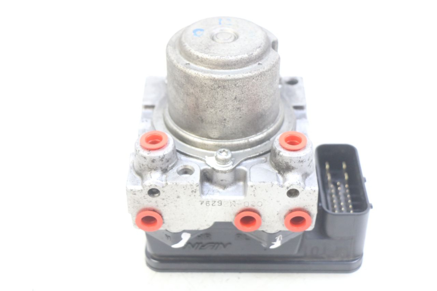 photo de POMPE ABS HONDA FJS SILVERWING SILVER WING 400 (2009 - 2016)