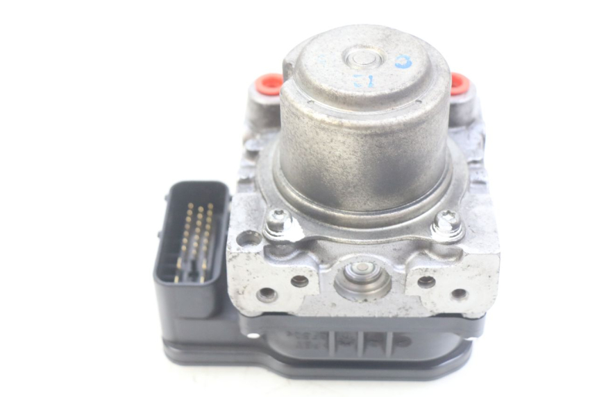 photo de POMPE ABS HONDA FJS SILVERWING SILVER WING 400 (2009 - 2016)