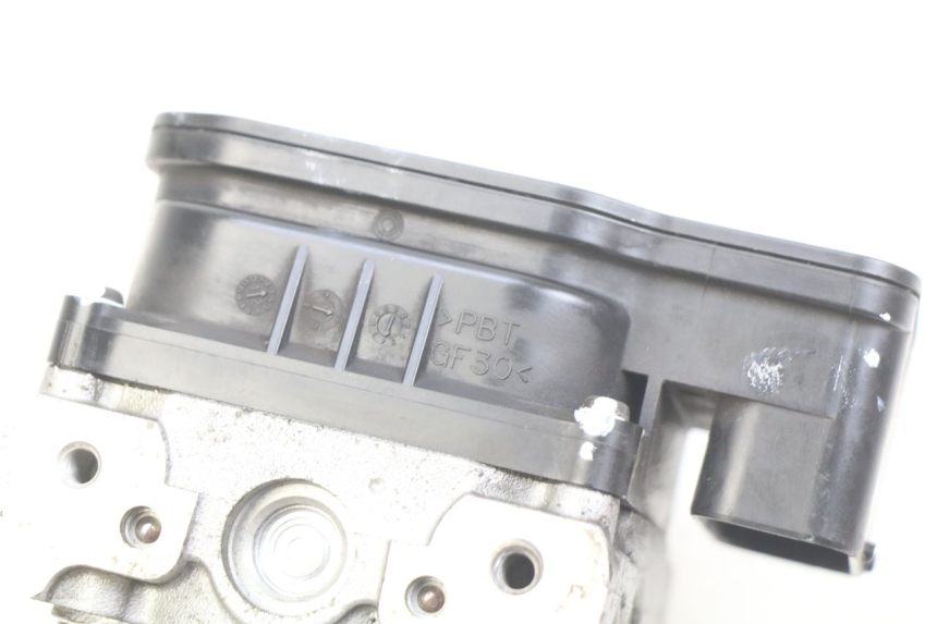 photo de POMPE ABS HONDA FJS SILVERWING SILVER WING 400 (2009 - 2016)