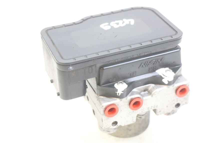 photo de POMPE ABS HONDA FJS SILVERWING SILVER WING 400 (2009 - 2016)