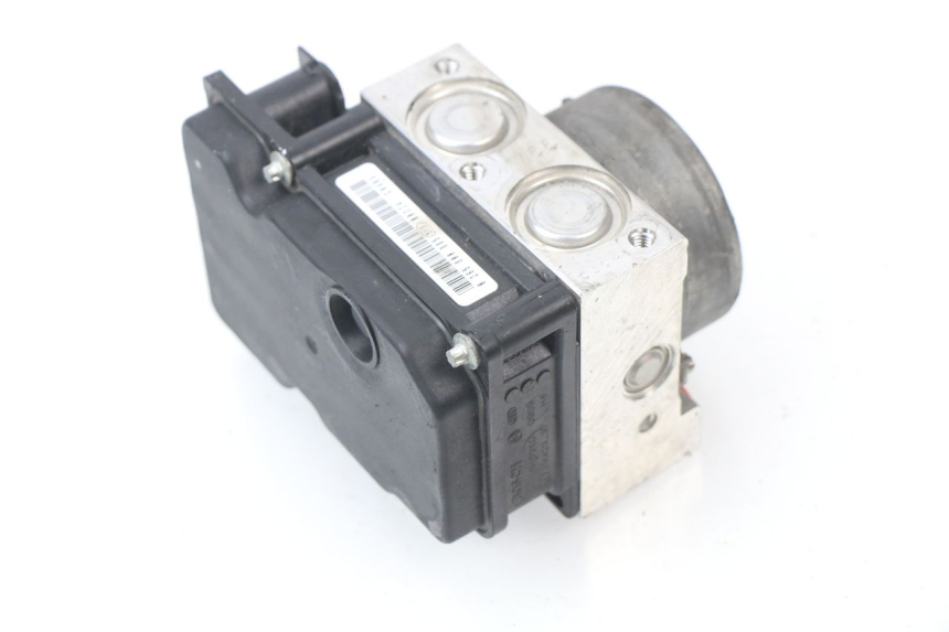 photo de POMPE ABS  HONDA VFR F 1200 (2010 - 2015)