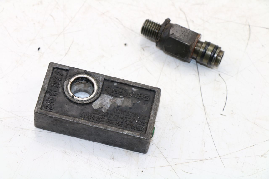 photo de POMPE ABS  KEEWAY HURRICANE 50 (2006 - 2019)