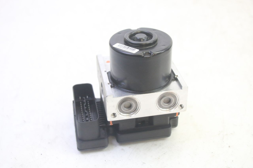 photo de POMPE ABS  PIAGGIO MP3 HPE 350 (2018 - 2020) - Vue d’ensemble