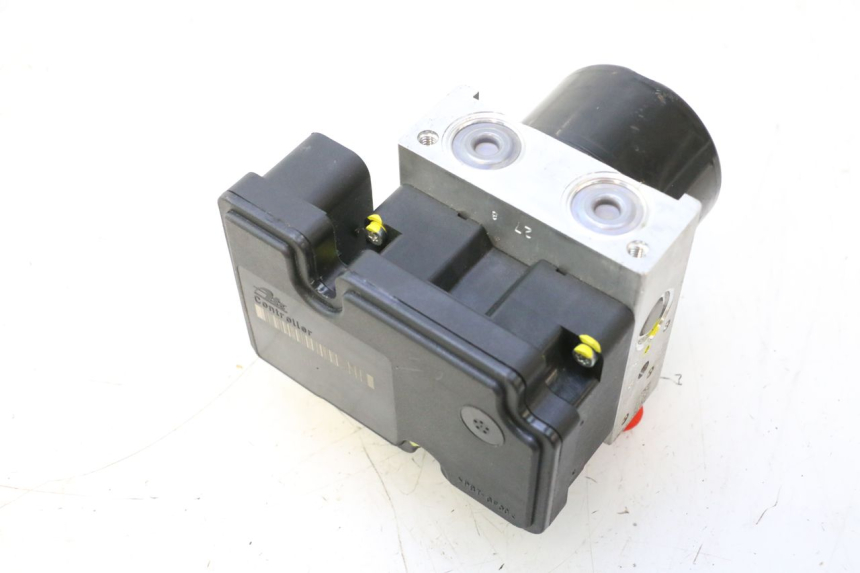 photo de POMPE ABS  PIAGGIO MP3 HPE 530 (2022 - 2026) - Zoom état d’usage