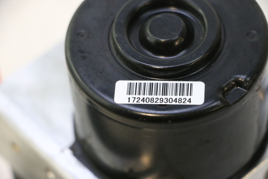 photo de POMPE ABS  PIAGGIO MP3 HPE 530 (2022 - 2026) - État de surface