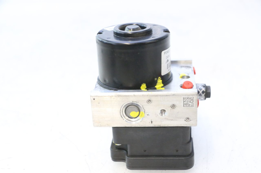 photo de POMPE ABS  PIAGGIO MP3 500 (2016 - 2018) - Marquages et références