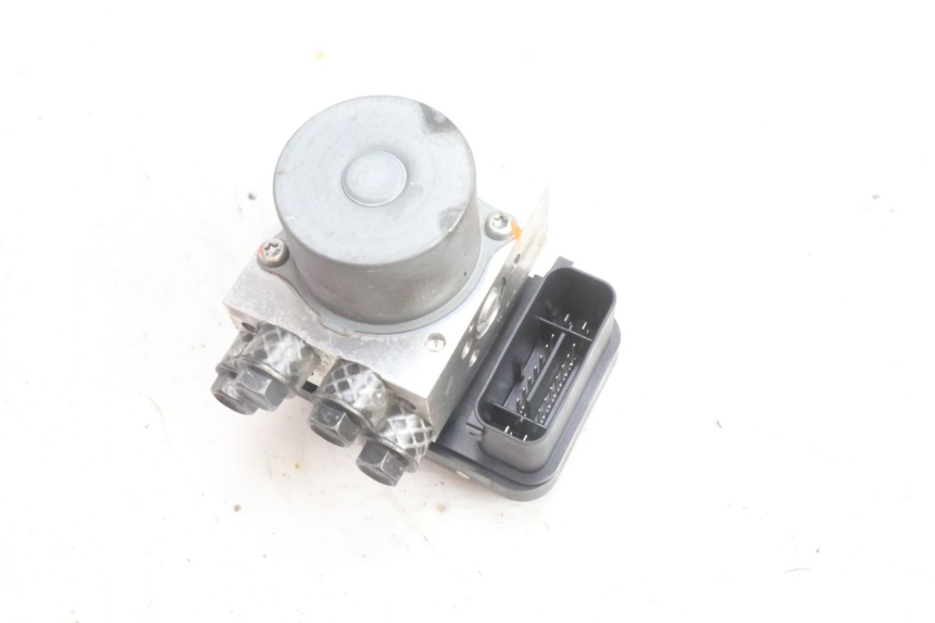 photo de POMPE ABS  YAMAHA N-MAX NMAX 125 (2021 - 2024) - Vue d’ensemble