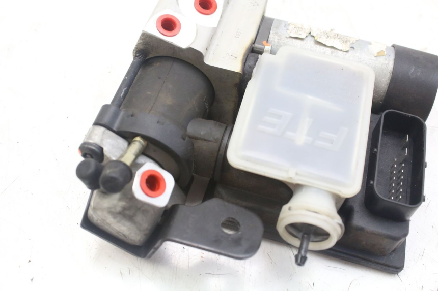 photo de POMPE ABS  PEUGEOT GEOPOLIS RS 125 (2007 - 2009)