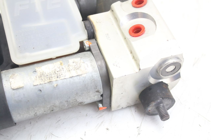 photo de POMPE ABS  PEUGEOT GEOPOLIS RS 125 (2007 - 2009)