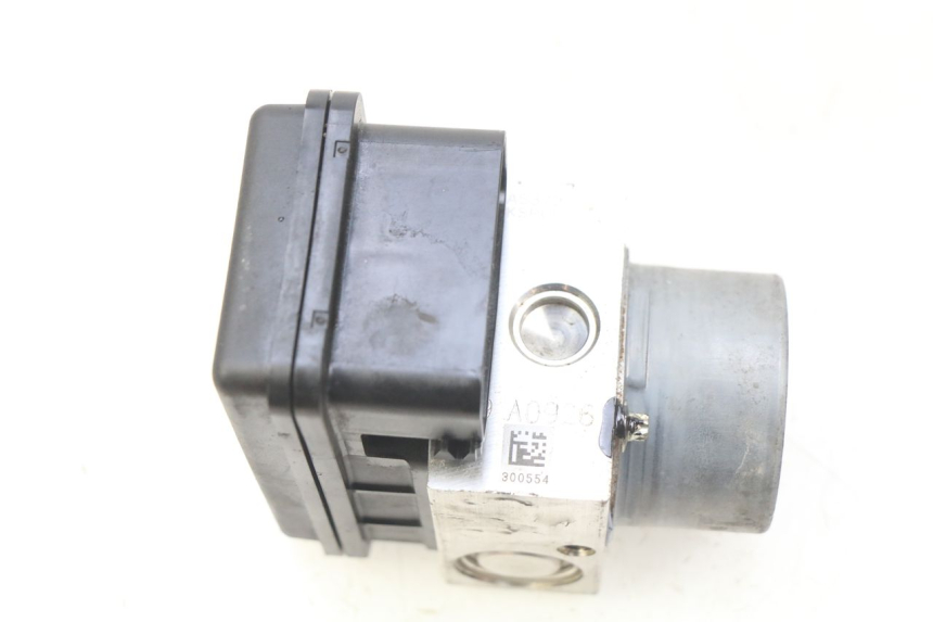 photo de POMPE ABS PIAGGIO LIBERTY IGET S 125 (2016 - 2020)