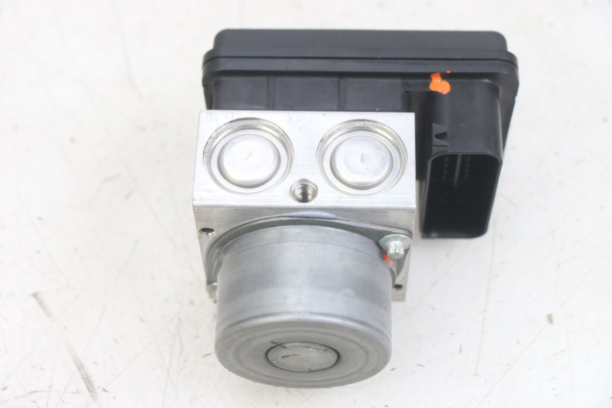photo de POMPE ABS PIAGGIO MEDLEY 125 (2016 - 2023)