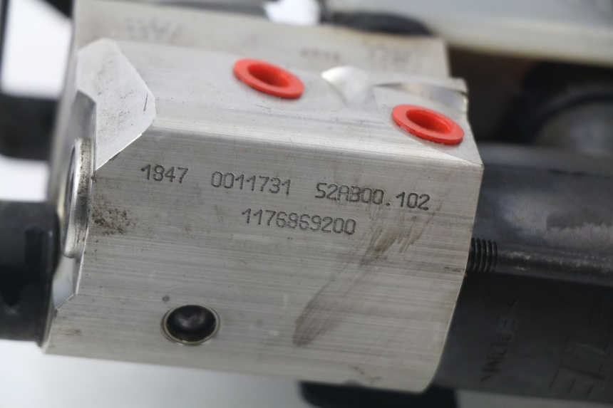 photo de POMPE ABS  PEUGEOT SATELIS COMPRESSOR K15 125 (2006 - 2009)