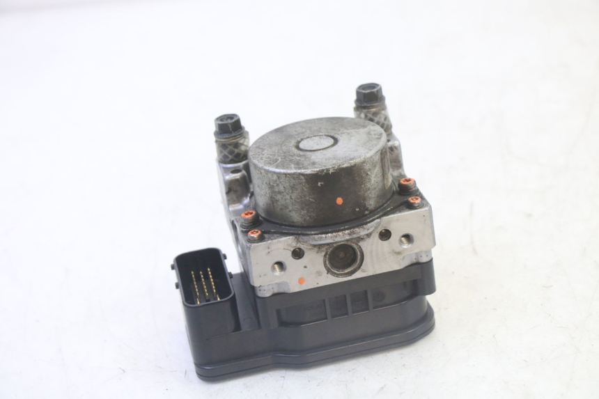 photo de POMPE ABS  PEUGEOT SATELIS 125 (2013 - 2018) - Vue principale