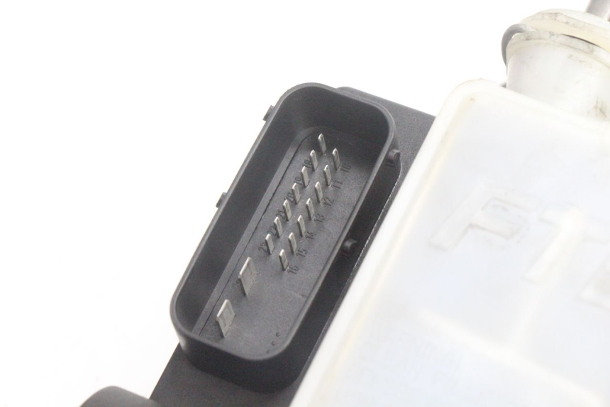 photo de POMPE ABS PEUGEOT SATELIS 125 (2006 - 2009) - Détail de la pièce